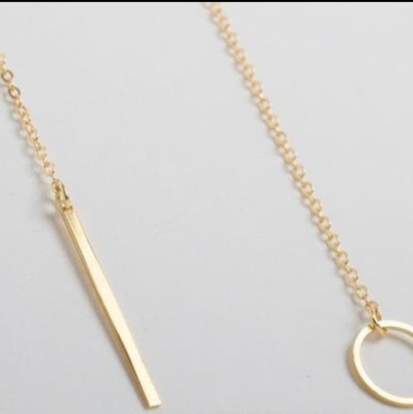 Gold or Silver Circle Pendant Necklace - Picture 4 of 7